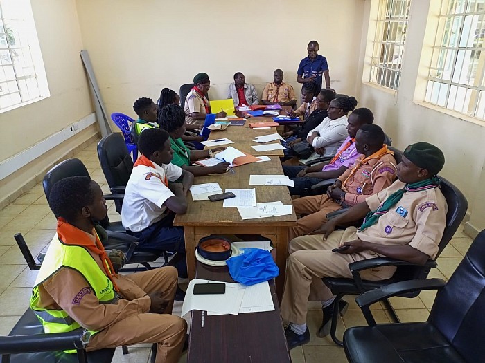 TOPHIL HOSPITAL Marketing Officer Amos Wesonga addresing the 2022 AGM participants.  Kenya Scouts has partnered with TOPHILL HOSPITAL  on training of Scout Leaders  on First Aid